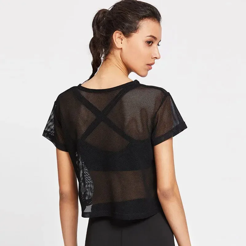 Quick Dry Women's Mesh Yoga Shirt for Comfortable Workouts
